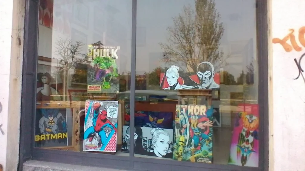 Vetrina di GF Cornici con quadri pop art